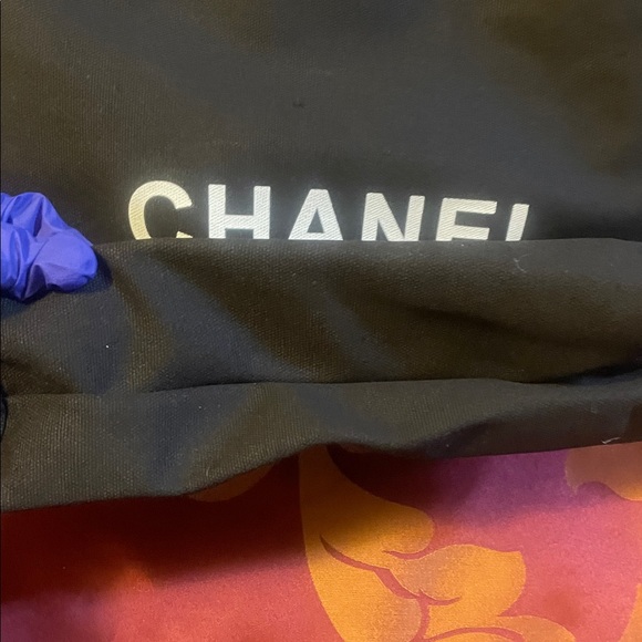 Chanel Black Shoulder Bag with Chain Strap, GWP - Picture 17 of 17